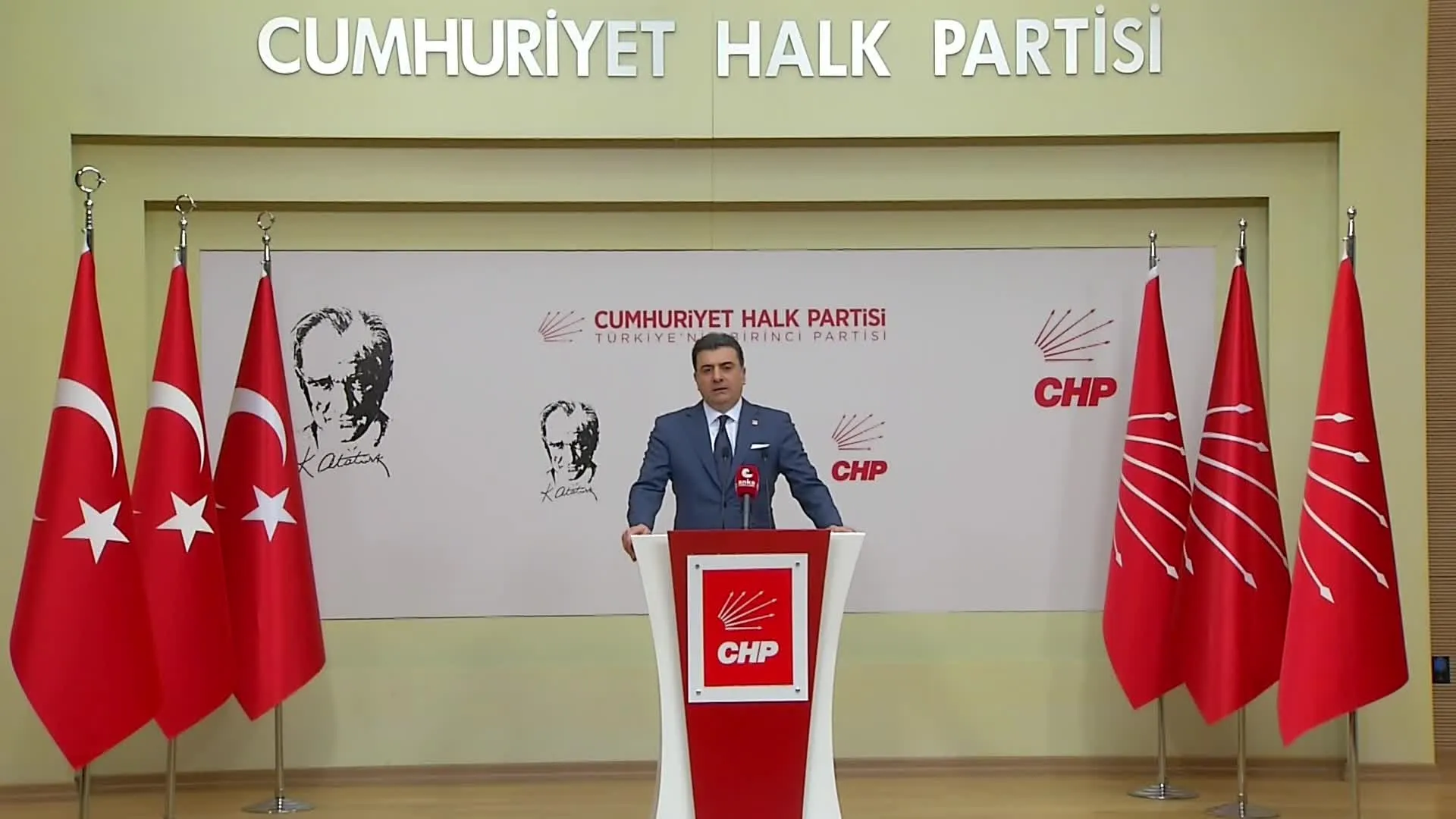 Zeynel Emre: Özkan Yalım hakkında bir disiplin süreci işletilmesi, oy birliğiyle bir karar altına alınmıştır